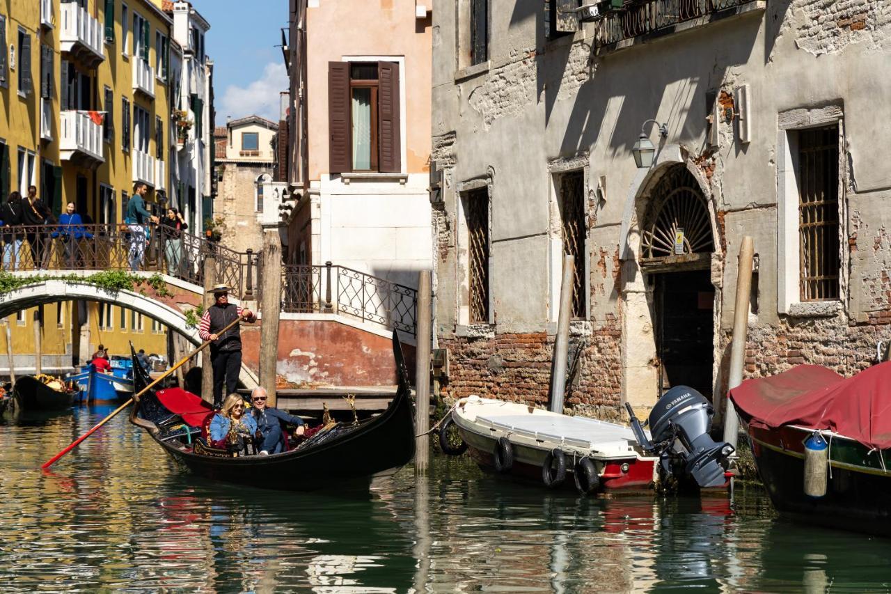 Ca' Foscolo Aparthotel Venezia