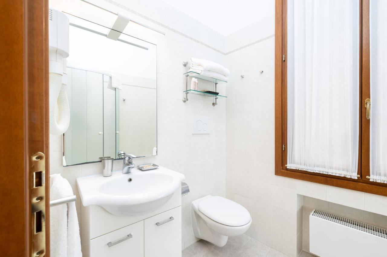 Ca' Foscolo Apart-hotel 2*