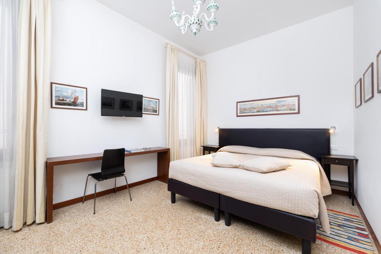 Ca' Foscolo Apartahotel